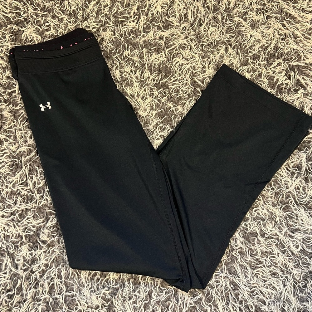 Under Armour Black Fitted Performance Leggings - image 1